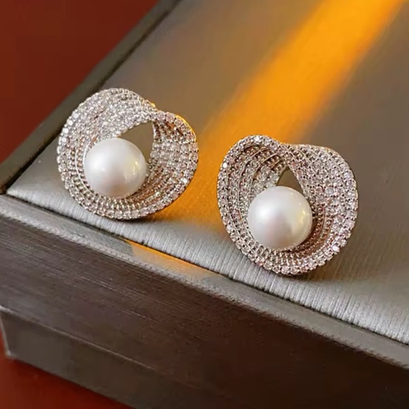 Haute Couture Pearl Diamond Spiral Earrings Timeless Elegance - Picture 3 of 6